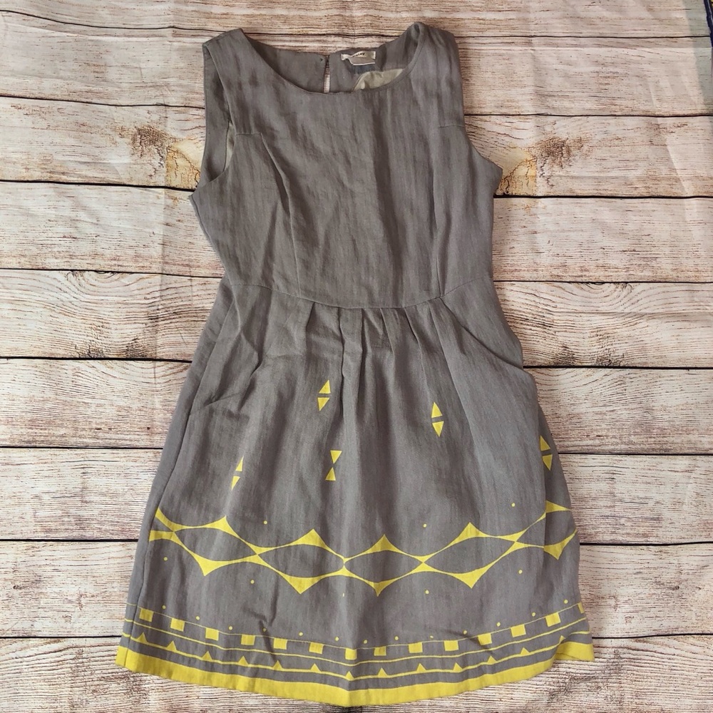 Esley Sleeveless Dress